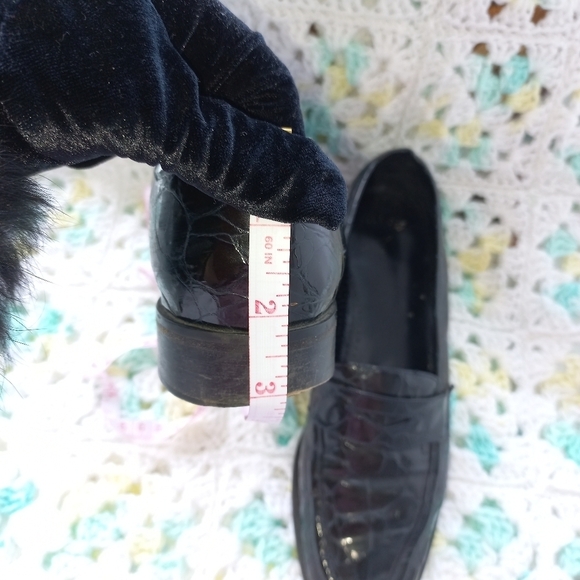 Amalfi Italy Women's Pillow Black Crocodile Pattern Loafers Size 7.5 US - Picture 9 of 14